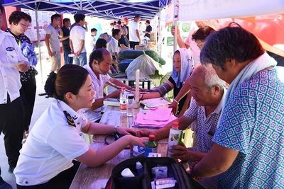 媒體看界首 | 農民日報 健康咨詢惠民生，筑牢鄉村振興健康基石